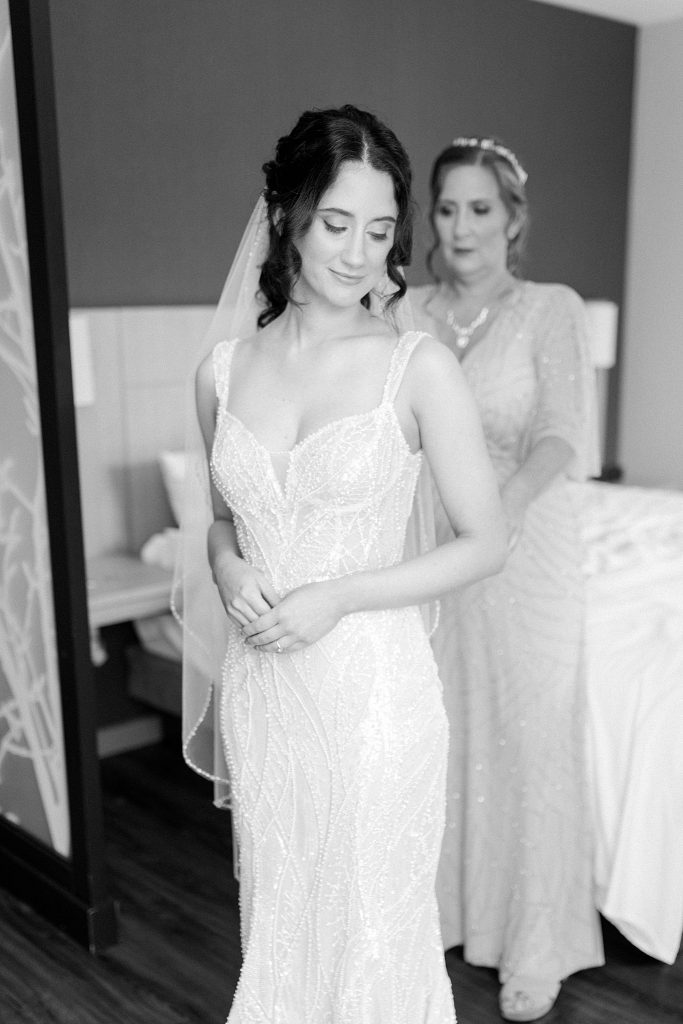 Wedding Morning Prep - alisonmaephotography.com